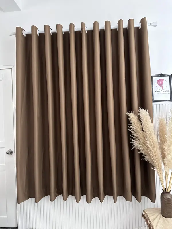 Rèm cửa màu nâu Tây trơn chống nắng tối đa 2,6m 4