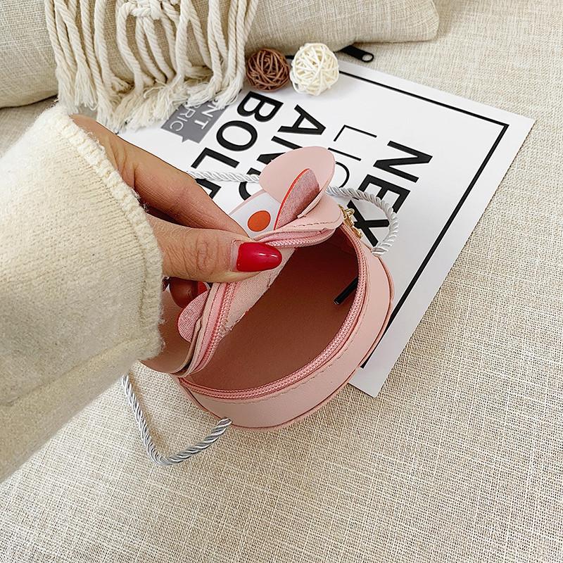 Product Introduction of Children's bag women's 2021 messenger bag fashion princess cute girl bag small satchel boy baby change bag 3