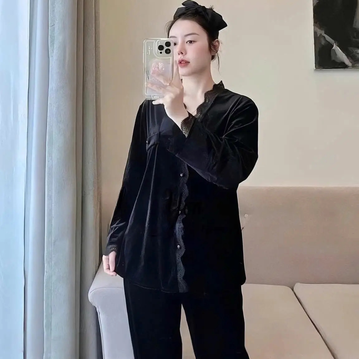 Đồ Bộ Ngủ Nữ Chất Nhung Mềm Mịn Dài Tay Free size 40 - 60kg