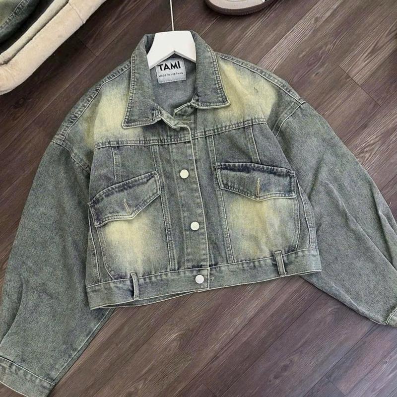BL424 Áo khoác jean nữ CRT dài tay hai bên túi nắp chéo, XANH SÁNG Jacket Women Top Ong