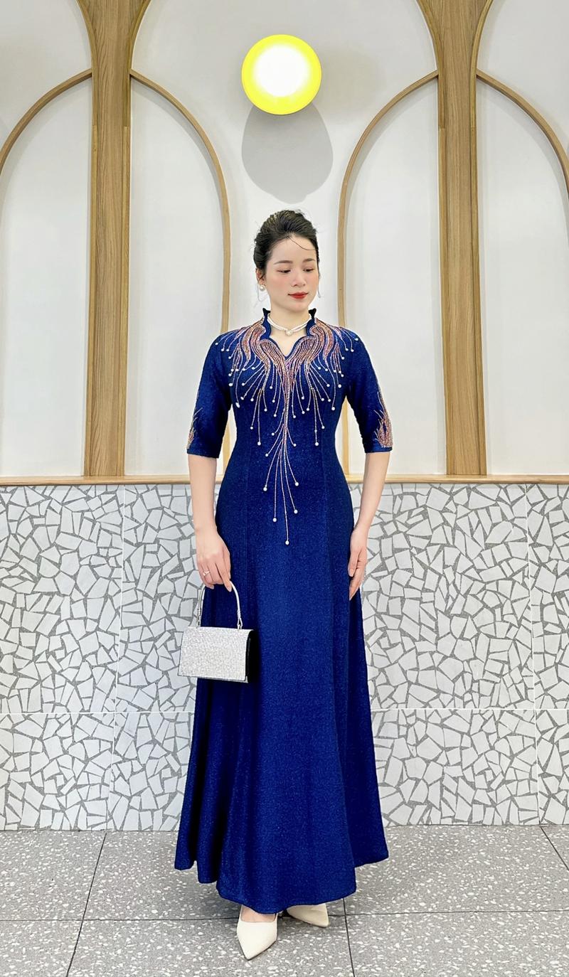 Product Introduction of Đầm Trung Niên Dáng Dài + Lửng K482 Vải Nhũ từ 50-80kg Ôm gọn Màu Đỏ Women Dress Kim Tuyến 19