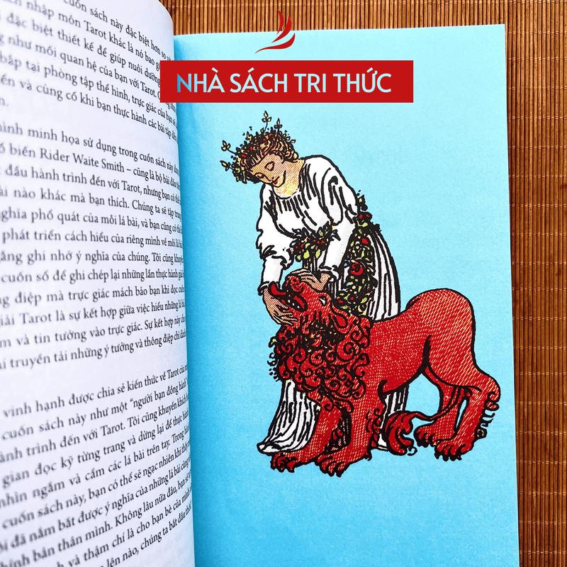Sách Khai Mở Tarot : Học Cách Sử Dụng Năng Lượng Huyền Bí Để Xoay Chuyển Vận Mệnh - Stefanie Caponi 5