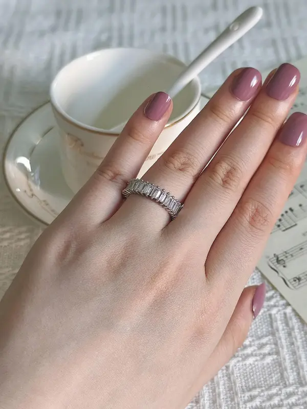 Elegant Rhinestone Decorated Ring, Fashion Accessories for Women & Girls, Trendy All-match & Exquisite Jewelry for Birthday Gift 3