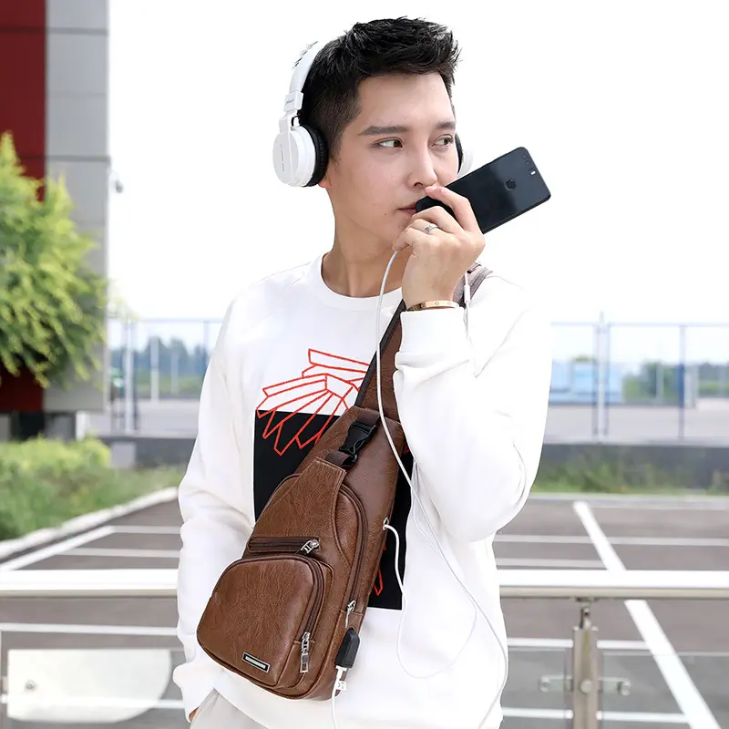 Túi đeo chéo unisex nam có cổng usb nối cáp sạc tiện lợida PU chống nước 3 ngăn thời trang hàn quốc  T3 T235 6