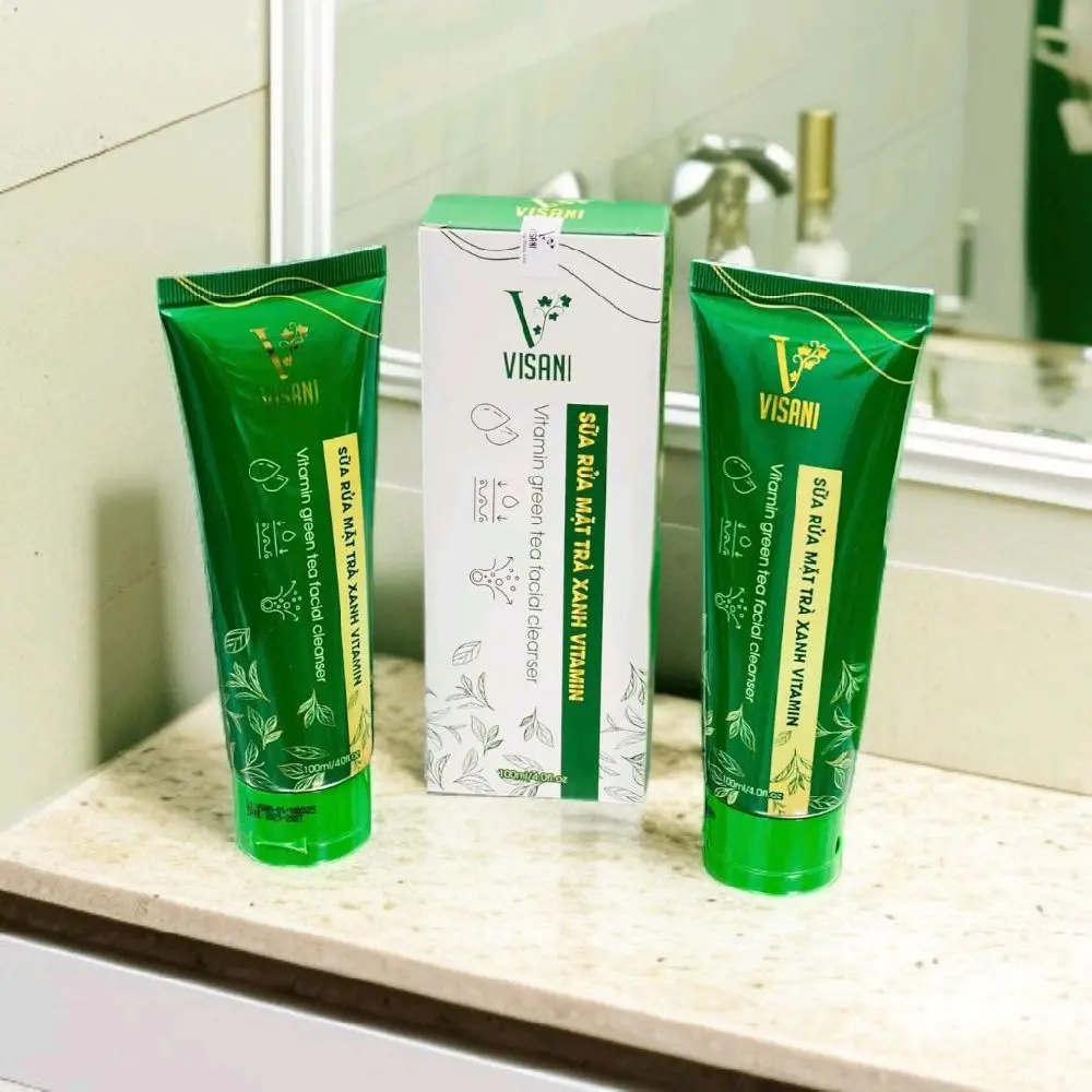 SỬA RỬA MẶT THẢO DƯỢC VISANI HỖ TRỢ LÀM SẠCH, MỊN DA, DƯỠNG ẨM