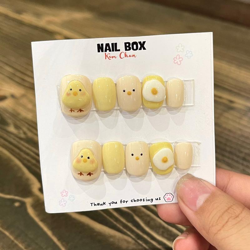 G22: Nailbox nặn nổi Gà con form vuông tròn nail nữ women