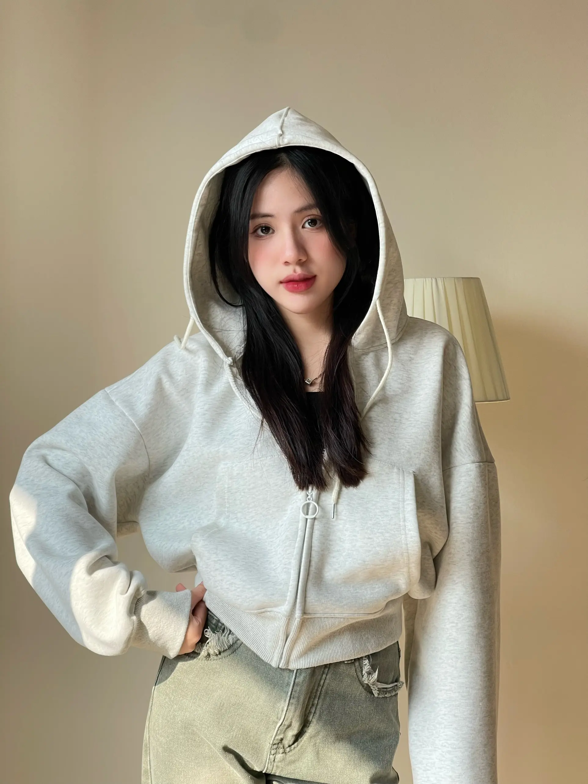 Áo Khoác Nỉ Croptop Mũ Siêu To, Áo Hoodie Zip Dày Dặn Form Rộng Hàn Quốc, Áo Dáng Ngắn Siêu Xinh Chất Nỉ Hàn Miho House | BigBuy360 - bigbuy360.vn Áo Khoác Nỉ Croptop Mũ Siêu To, Áo Hoodie Zip Dày Dặn Form Rộng Hàn Quốc, Áo Dáng Ngắn Siêu Xinh Chất Nỉ Hàn Miho House | BigBuy360 - bigbuy360.vn