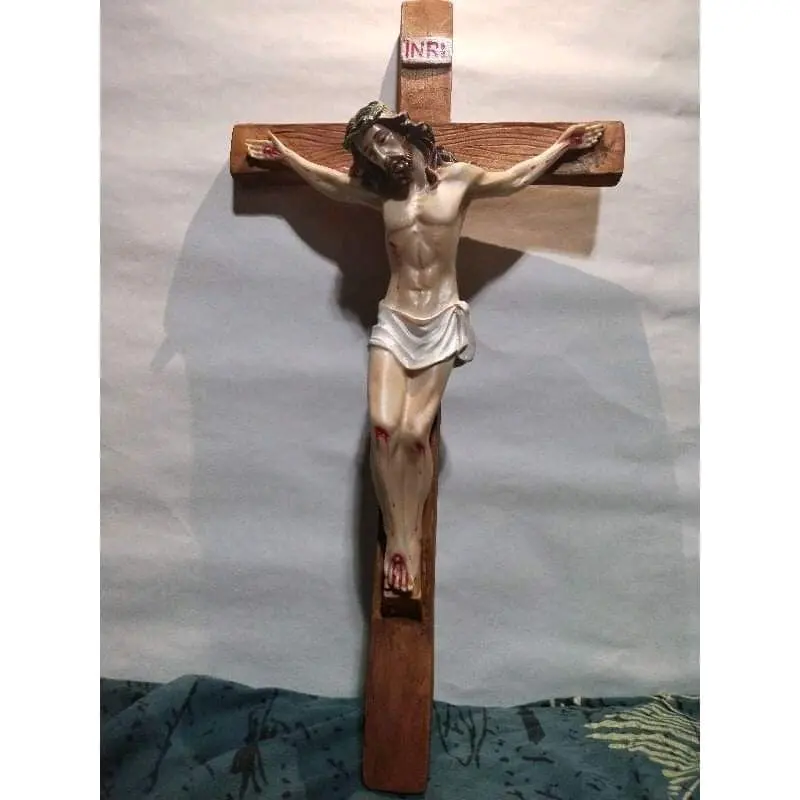 Crucifix Hang (14 inches)Fiber Glass