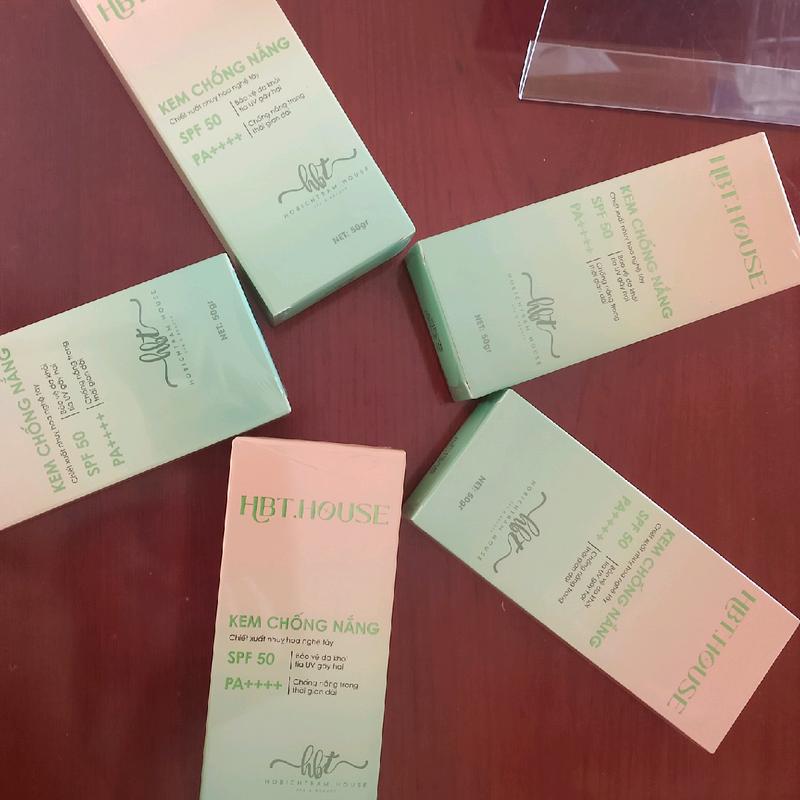 kem chống nắng SPF 50 Tất cả các loại da mẫu mới chất kem không đổi (mẫu mới) khi nhận hàng sẽ nhận mẫu mới 3