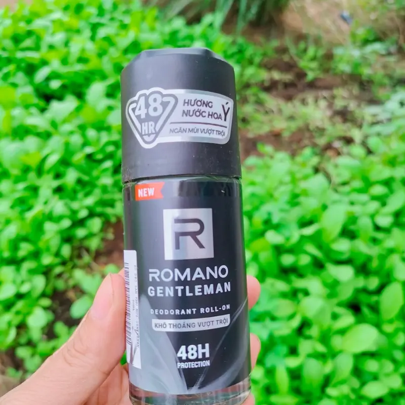 Lăn Khử Mùi ROMANO Hương Nước Hoa 50ml 4