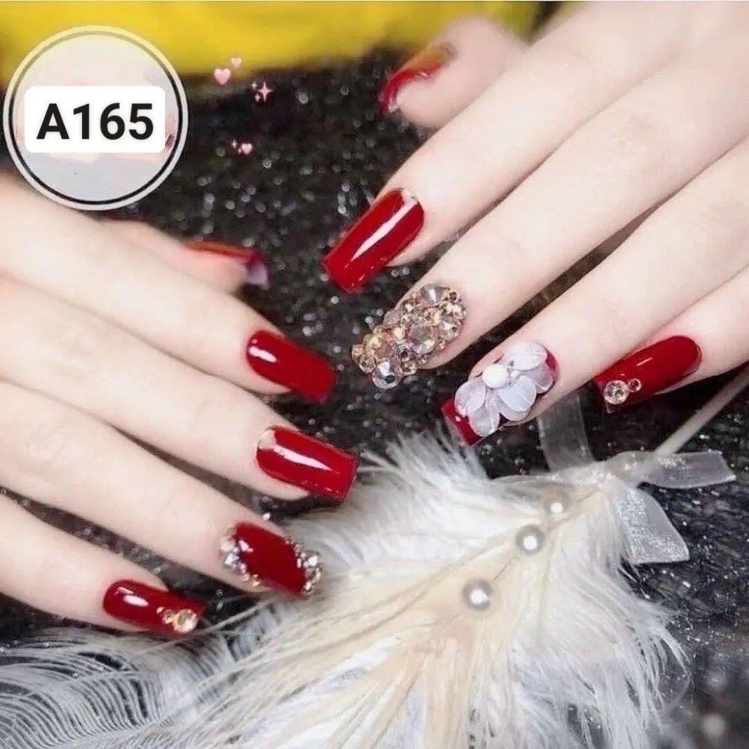 [ Mã A165]  Nails Đính Đá  Xinh Với phụ kiện 4 Món . Nữ Làm Nail Women Women xiao  lu móng  giả