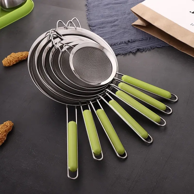 Rây lọc inox cán nhựa xanh - 02 - size 10-12-14-16-18-20