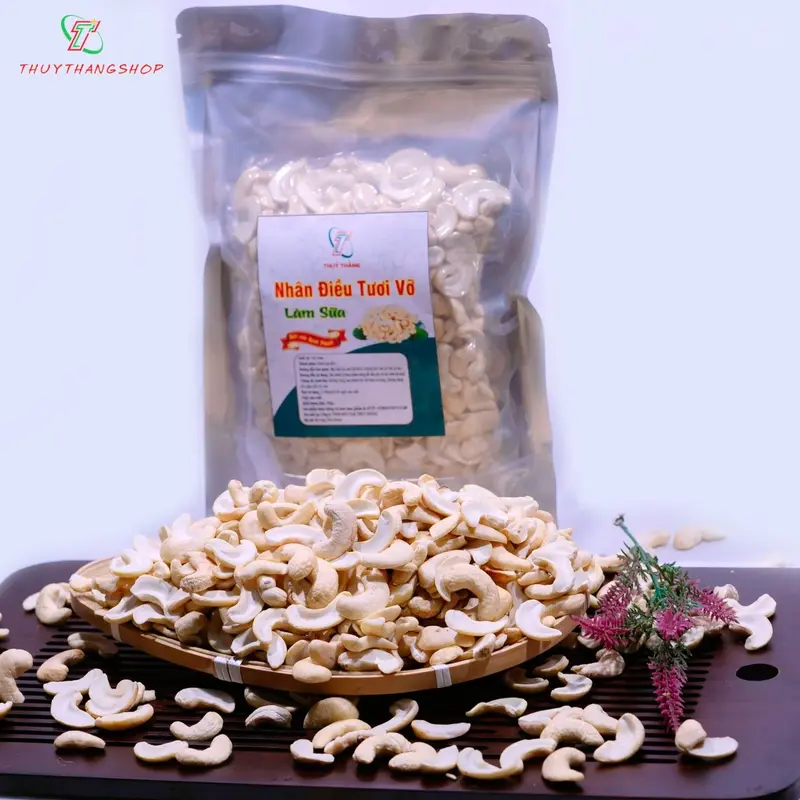 Hạt Điều Thuỷ Thắng Vỡ Tươi Nấu Sữa Hạt Nhân Bình Phước (1 kg) Túi Zip - Nguyên Liệu Chất Lượng Cao Cho Sữa Hạt Cơ Thơm Ngon - Food 4