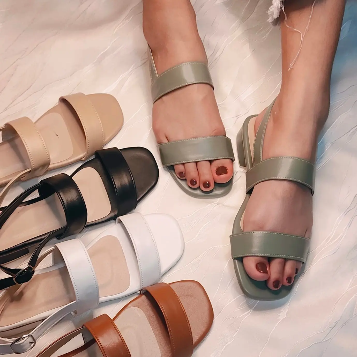 Ladies flat sandals Korean fashion classic double strap women sandals ON SALE Sandals for Women Sale 2024 Sandals with strap for women new arrival sandals for women on sale with heel 2024 Shoes Girl
