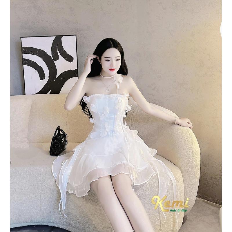 Váy cúp ngực đầm xòe tầng công chúa đính hoa kèm dây choker hoa voan xinh xắn Kemi Nữ Dress Màu Trắng