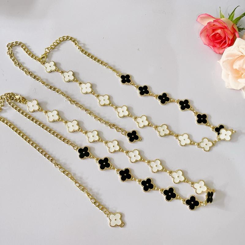 Thắt lưng váy xích kim loại, sử dụng được 2 mặt dây đen và trắng, phối váy nữ