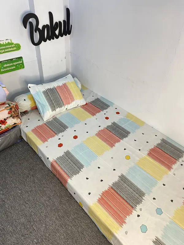 (Gratis Sarung Bantal dan Guling ) Sprei Murah Promo 180 160 120 x200 Satu Set Karakter Bahan Katun Halus Premium Terbaru/ Bakulshopp 3