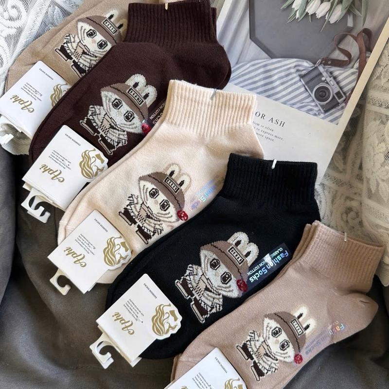 SÉT 10 ĐÔI TẤT LABUBU MẪU MỚI 2025 Menswear 4