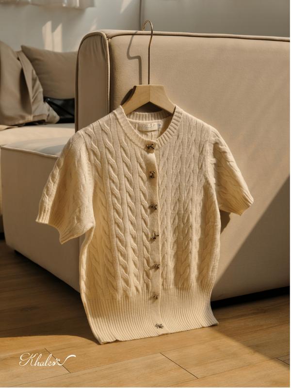 Áo len ngắn tay dệt kim mỏng cổ tròn Suri top by Khales hai màu hồng/be phối cúc nơ 7