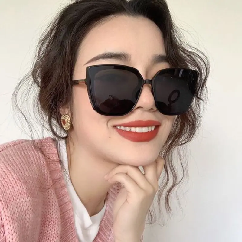 Kacamata Hitam Cat Eye frame Kotak Fashion casual mantai model Korea untuk Pria dan Wanita / Korean Sunglasses style READY STOCK Eyeglasses Aksesoris Eyewear i032 8