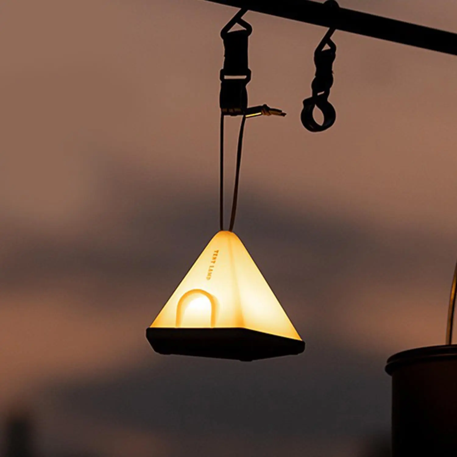 USB Rechargeable Camping Tent Night Light, Button-operated 6-level Lighting System Lamp with Timing Function, Suitable for Multiple Scenarios