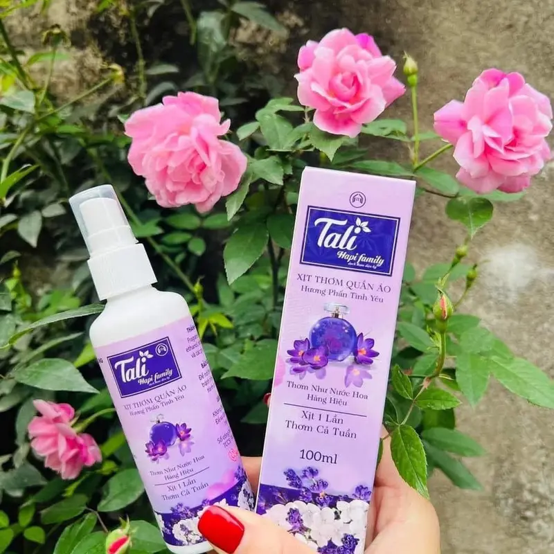 Xịt thơm quần áo tali hapi family HƯƠNG PHẤN TÌNH YÊU 0