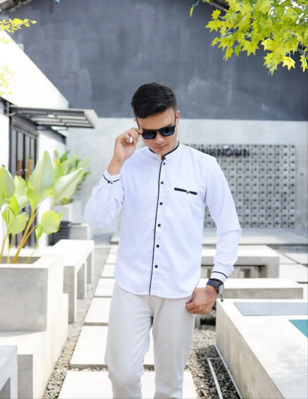 Baju Koko Pria Lengan Panjang El Rumi Motif LC Putih