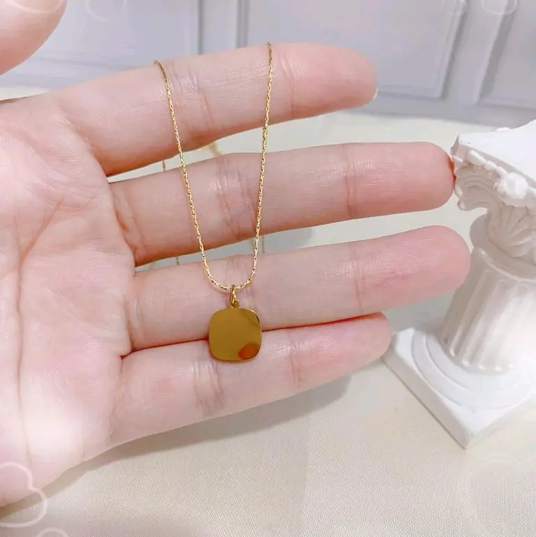 Kalung Cd Kotak Titan Perempuan 0