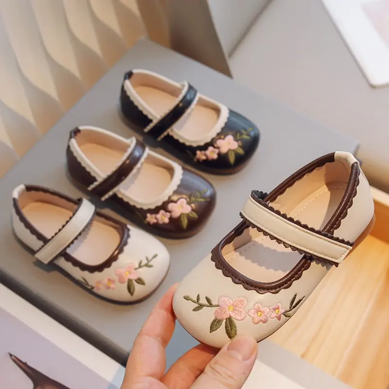 Korean Style Sweet Baby Girls Ruffle Leather Flat Shoes Embroidery Flowers Soft Sole Anti-slippery Kids Shoes 2-16 Years Old T23N06PP-47