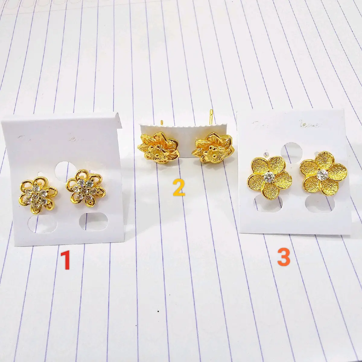 Anting tusuk manis harian imp