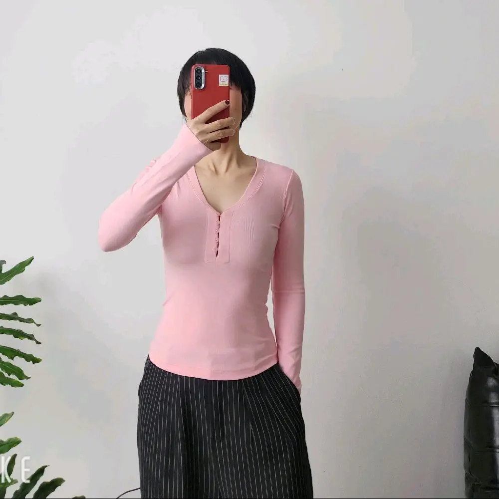 [ Deal mở bán] HaNa Clothing- Áo cổ tim có cúc trước ngực, chất liệu cotton nhập khẩu