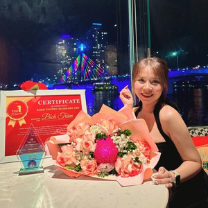 Trâm Nguyễn Bột Gạo Lứt Như Ý