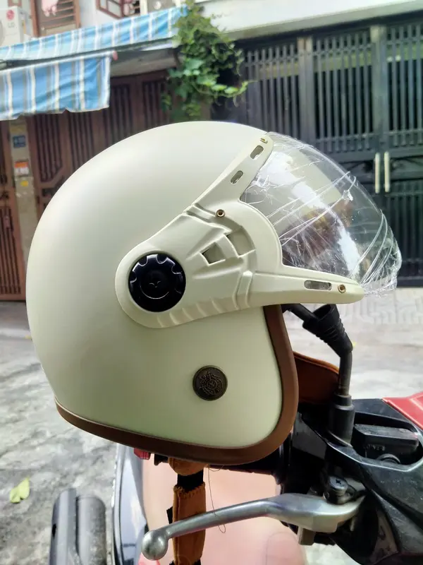 Nón Bảo Hiểm 3/4 Kính Nhiều Màu Cho Nam và Nữ Lựa Chọn - Đạt Chuẩn CR [ PHÙ HỢP VÒNG ĐẦU 52-60 CM ] 1