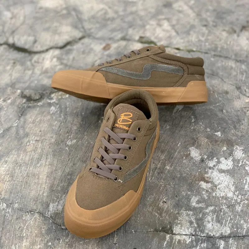 SNEAKERS PATROBAS CLOUD LOW OLIVE GUM 1
