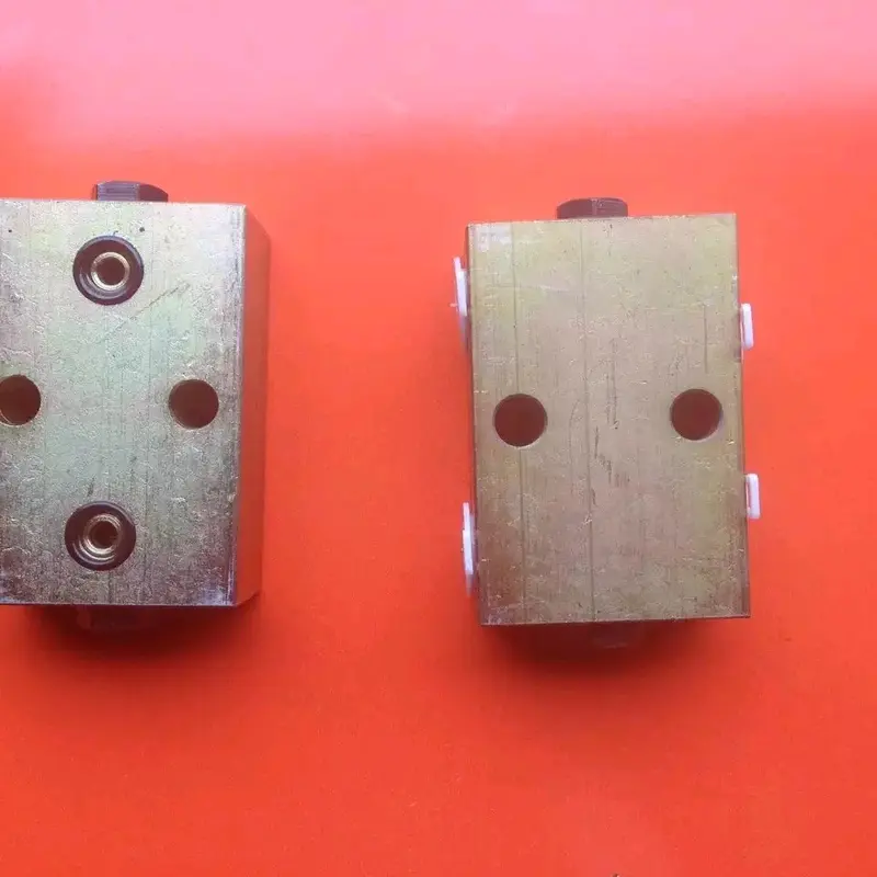 Van chống lún loại bắt ren 21 0