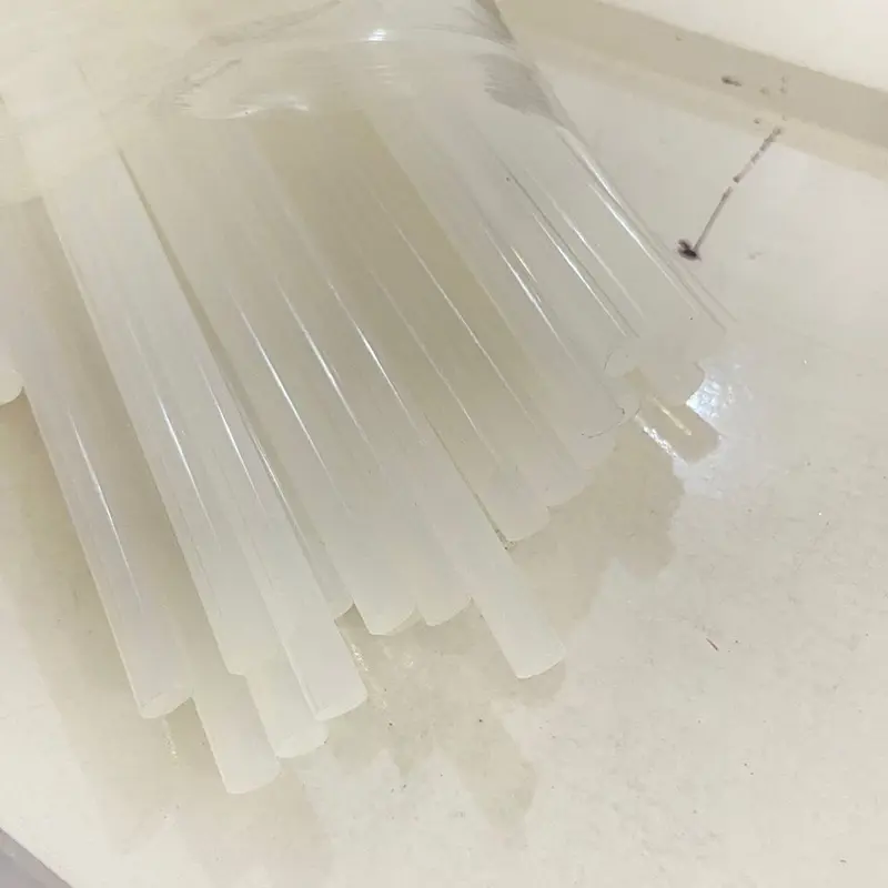Glue Gun / Stik Lem Tembak Diameter 7 dan 10mm Panjang 30cm 0