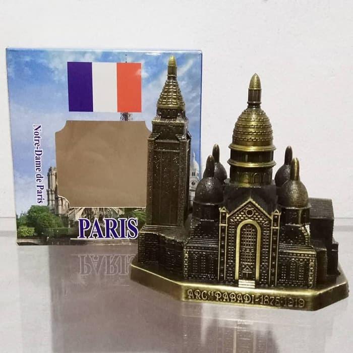 Gambar Souvenir Arc Pabadi Paris 12CM / Souvenir Oleh2 Paris Italy 1376 dari MGM Online Kota Administrasi Jakarta Barat Tokopedia