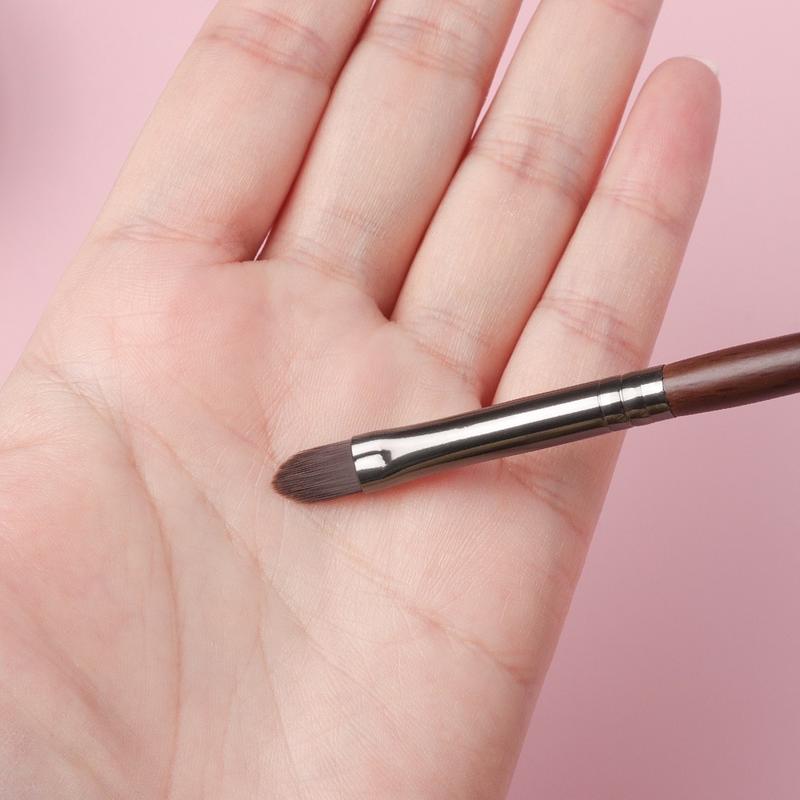 cọ nét tán son môi son bóng môi Nhivie N5