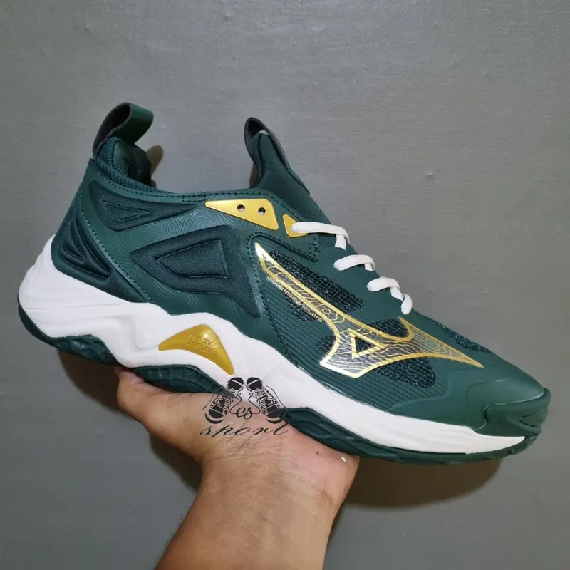 Sepatu Mizuno Wave Momentum 3 Volly Super Nyaman Berdecit 1
