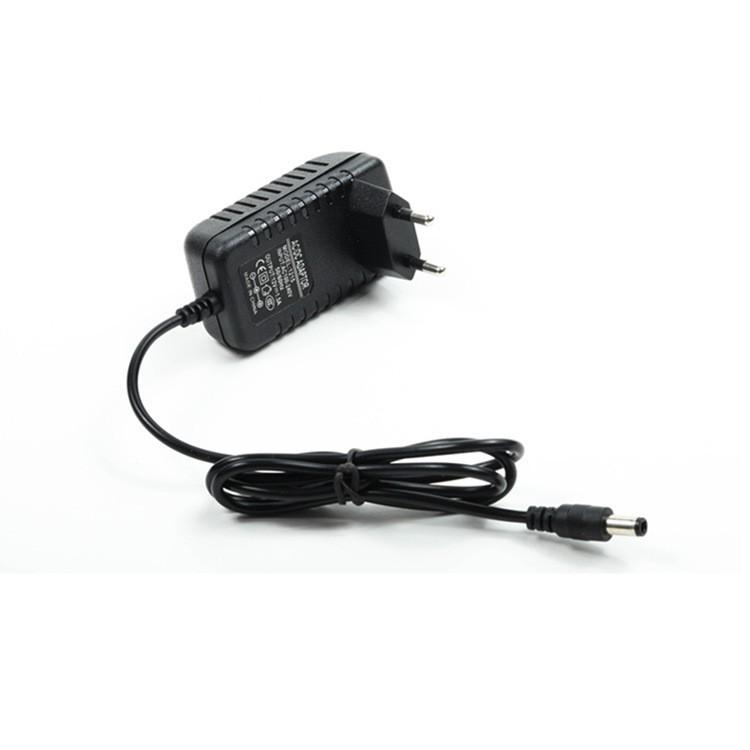 (SẠC NHANH)(Hàng tiêu chuẩn châu âu)Sạc xe điện trẻ em, sạc xe ô tô điện trẻ em 12v 1000mah có đèn báo 6