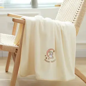 Moon Rabbit Handuk Bayi / Handuk Anak / Handuk Gambar Bayi