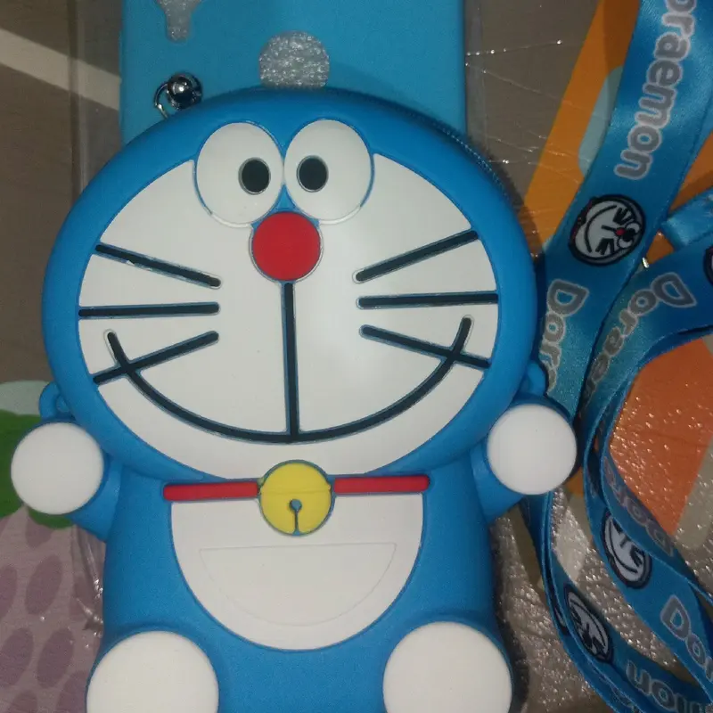 casing dompet karakter Doraemon tali selempang 4
