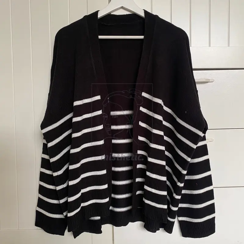 Jema Cardigan - Cardigan Big Size Setrip [Muat Hingga LD 140 cm] Jema cardigan Hitam Jumbo muat 130 kg 0