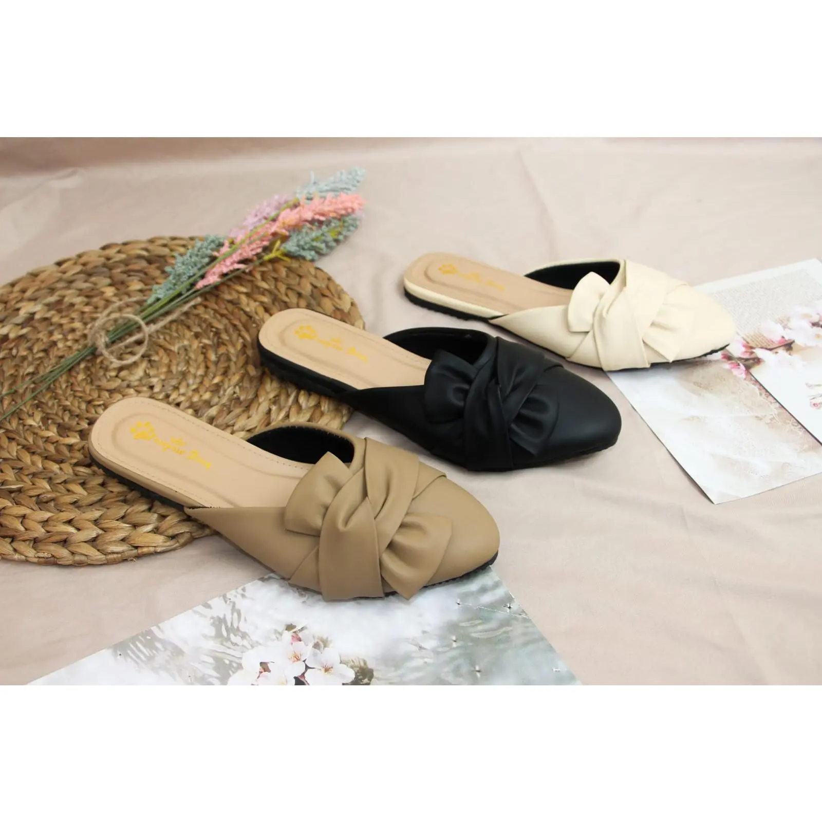 🌸LAKHEISA SANDAL SERIES Sepatu Wanita  Big Size Pawpawshoes Ukuran Jumbo 41 42 43 44 45 Bahan Kulit Sintetis Premium Kuat Dan Nyaman Dipakai 🌸 karet shoes