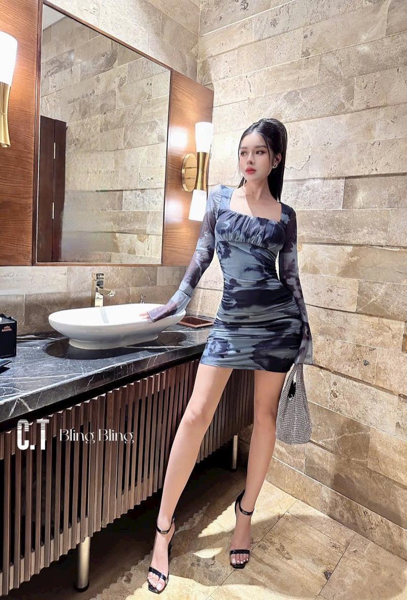 Product Introduction of Váy Lưới Loang Cúp Nhún Thân Nữ Women Dress 4