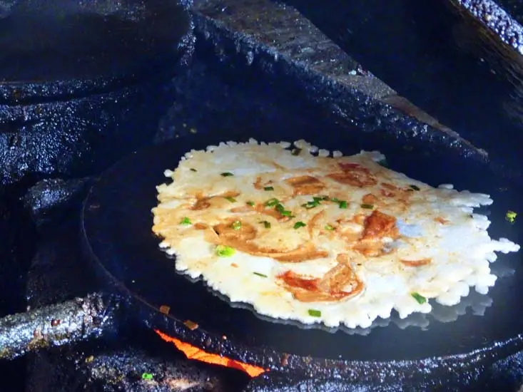 30 Cái Bánh Trắng Thuần Nhân - Bánh ép Thuận An - Đặc Sản Huế  Snack Ăn Vặt Food Cake Thức Ăn 3