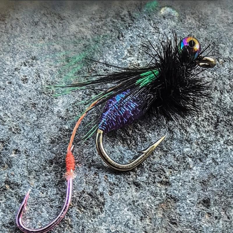 Product Introduction of 2pcs Creativity Flies Tackle Bionic Fly Fishing Bait Fly Fishing Lures Kit Fly Fishing Hook Flies Fly Fishing Spinner Swim Baits Double hook Flies Insects Lures 17