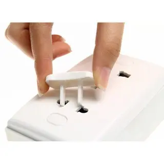 Nút Bịt Ổ Điện Chống Cháy, Chống Giật An Toàn Cho Bé- Che Ổ Điện 2 Chân( BỊT Ổ ĐIỆN) 2