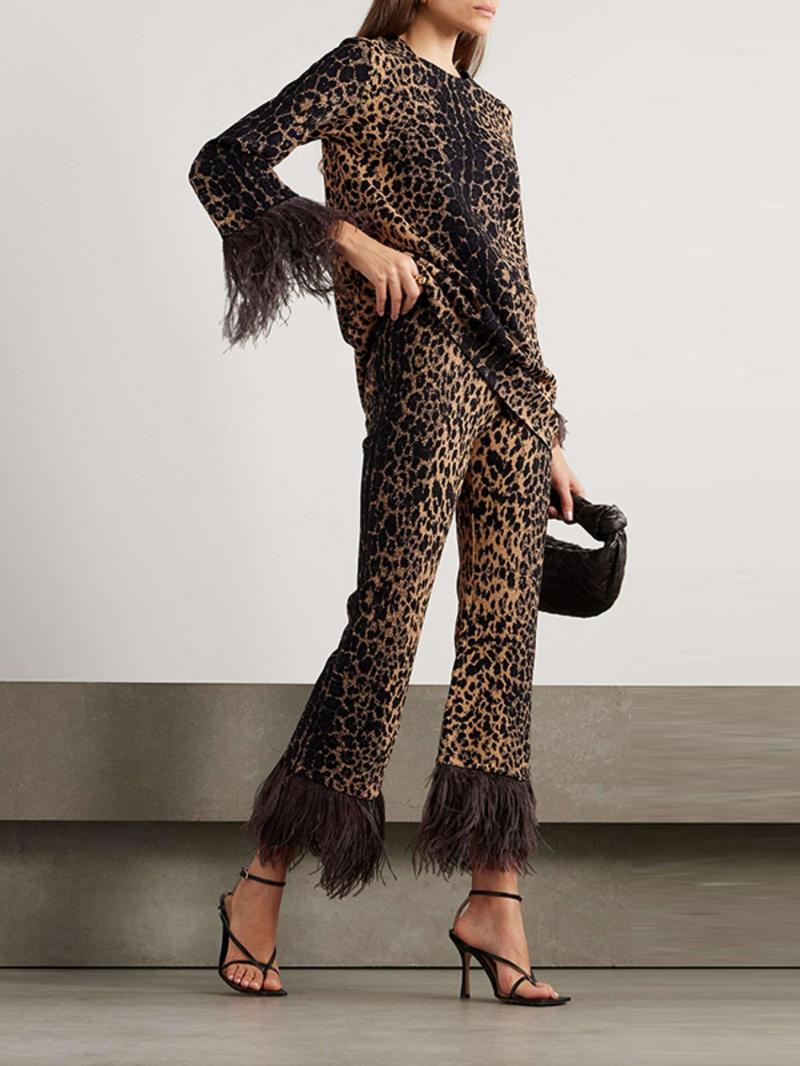 Product Introduction of Women's Leopard Print Contrast Faux Fur Trim Top & Pants Set, Elegant Long Sleeve Round Neck Top & Trousers, Ladies Clothes for All Seasons 1