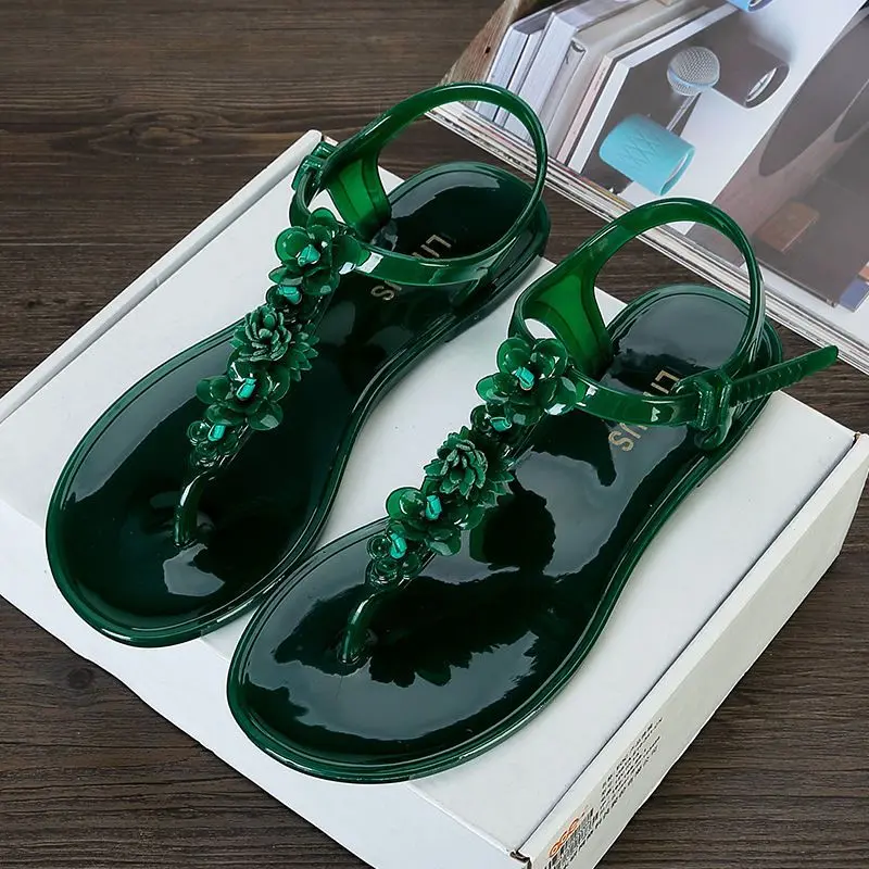2024 Women's Non-Slip Sandals Latest Transparent Sandals European and American Style Jelly Soft Bottom Outdoor Beach Waterproof Women's Sandals